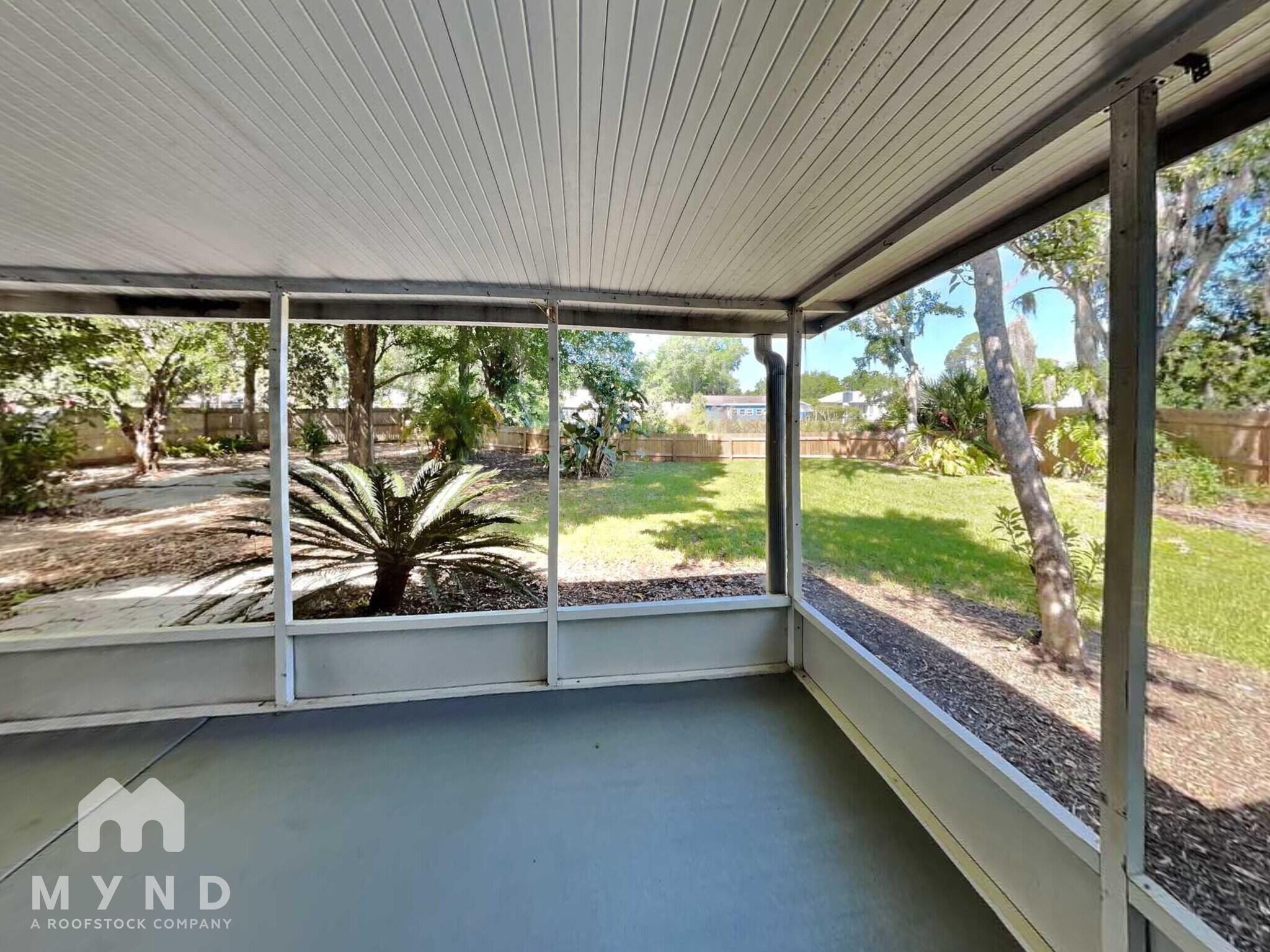 Building Photo - 2125 Karen Dr