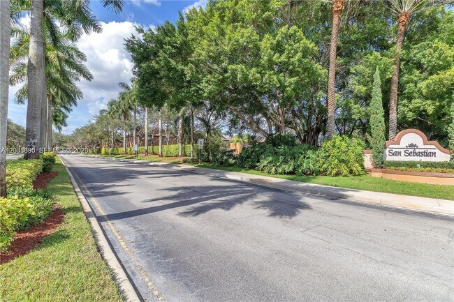 Building Photo - 1393 Barcelona Way
