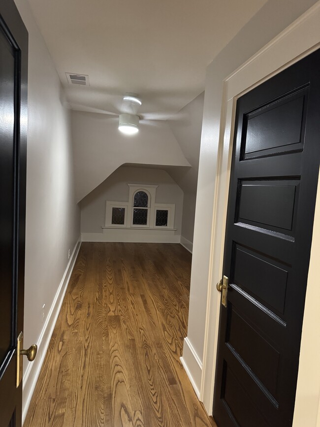 Third floor bedroom 3 - 1049 Franklin Ave