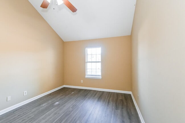 Building Photo - 2901 Connor Reed Dr