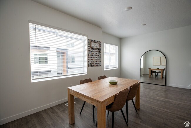 Building Photo - 1128 W 340 S