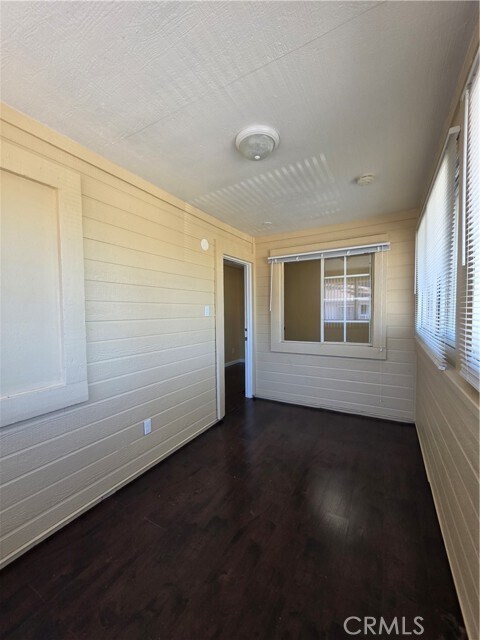 Building Photo - 1614 S Campus Ave