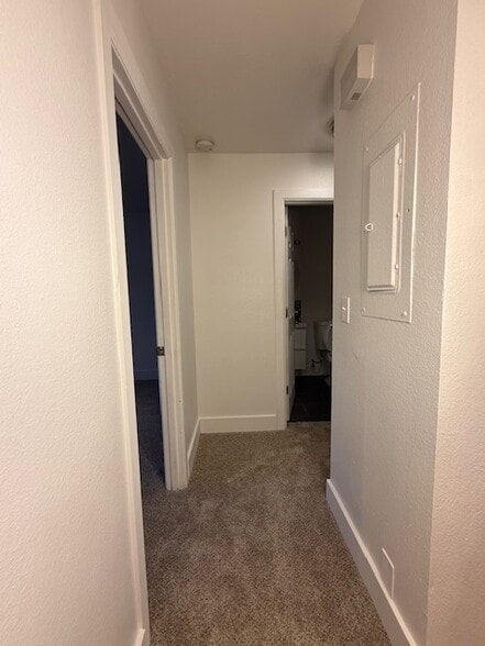 Building Photo - 6555 SW Terri Ct