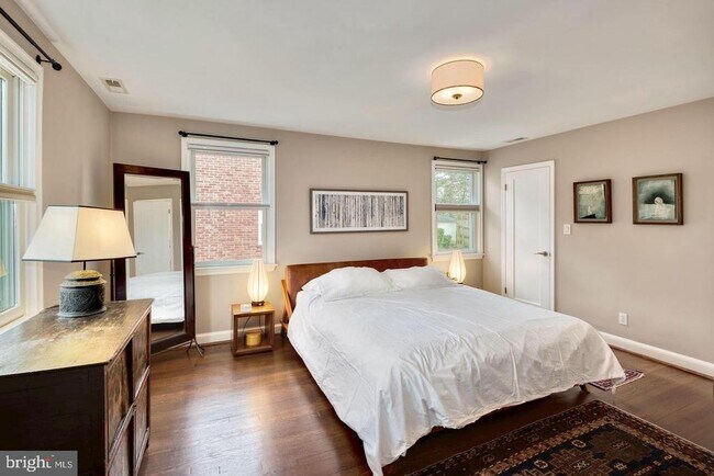 Building Photo - 4708 Yuma St NW