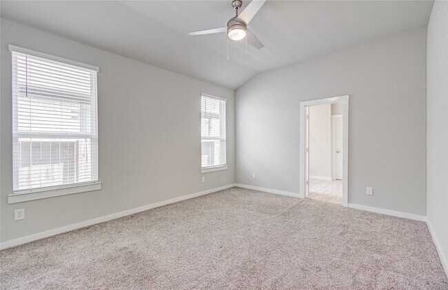 Building Photo - 28511 Hannahs Harbor Ln