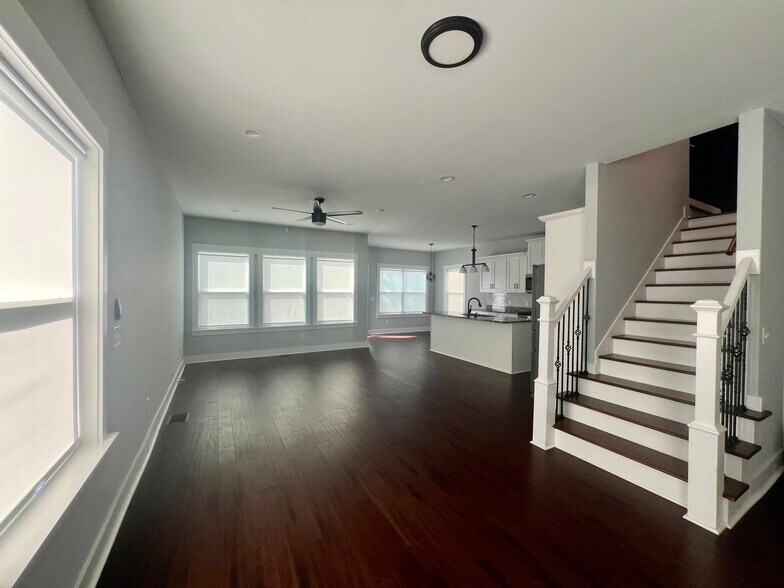 Downstairs (Open Layout) - 530 Paragon Mills Rd
