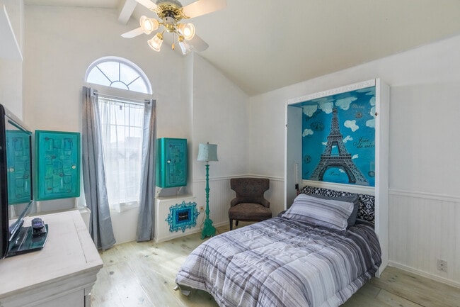 Building Photo - 5072 Big Sky Dr