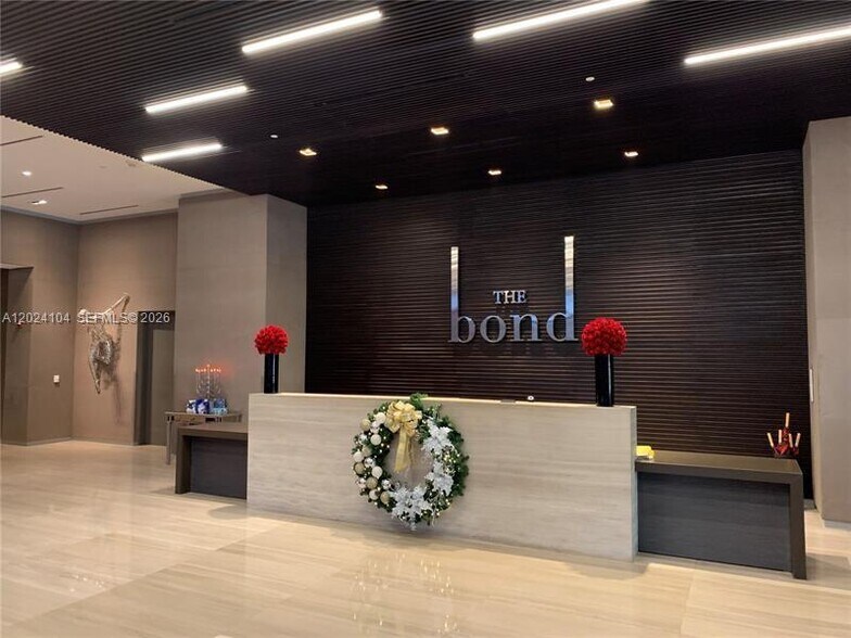 Building Photo - 1080 Brickell Ave