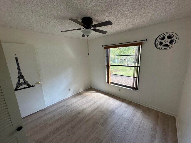 Building Photo - 22424 Thousand Pines Ln