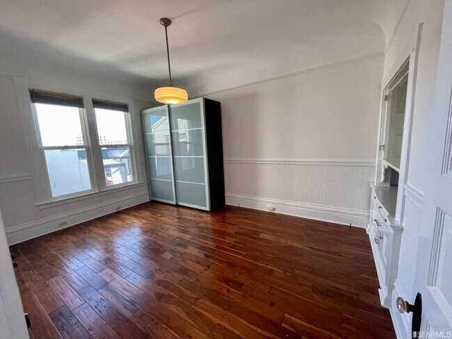 Building Photo - 231 San Jose Avenue