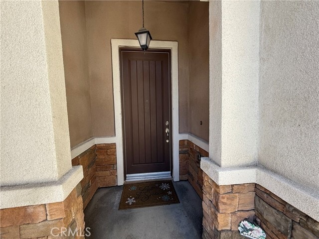 Building Photo - 15364 Lotus Cir