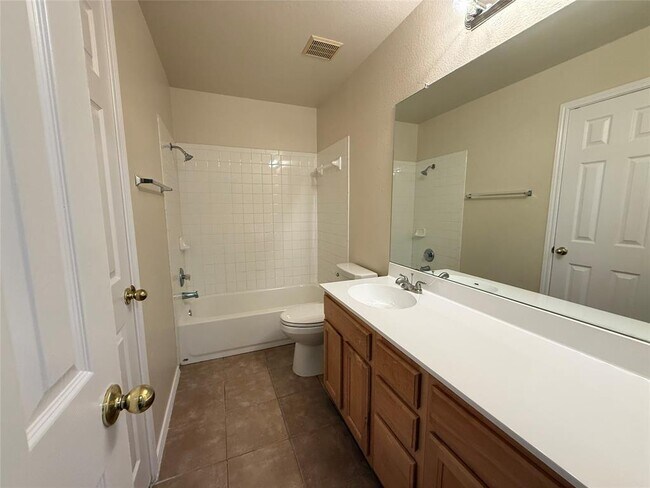 Building Photo - 3403 Rod Carew Dr