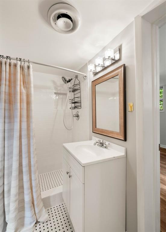 Building Photo - 2646 Caladium Dr NE