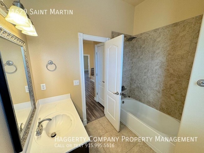 Building Photo - 11629 St Martin Way