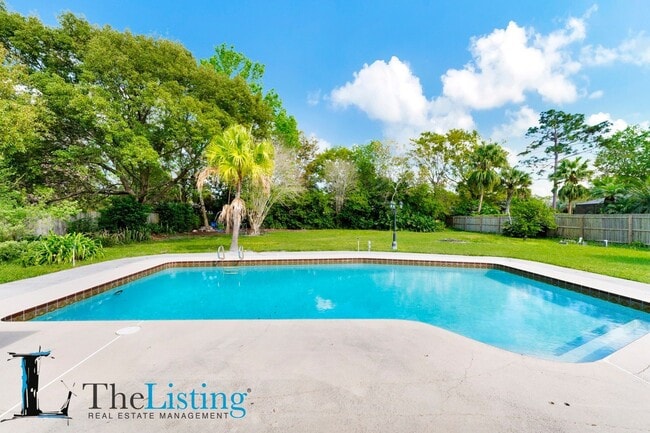 Building Photo - 1108 Marcus Ct