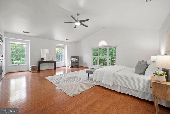 Building Photo - 5309 Tractor Ln
