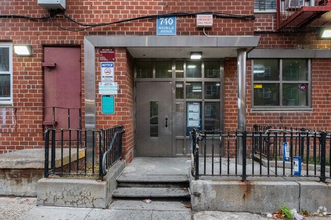 Entrance Photo - Sack-Wern Houses