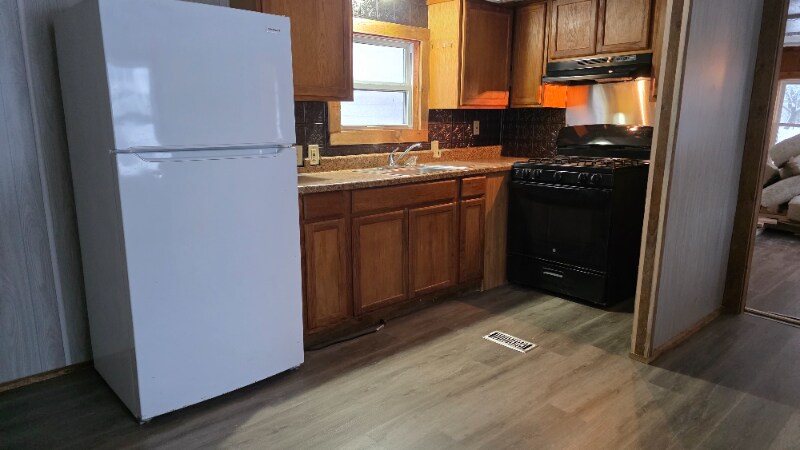 Building Photo - 1208 Co Rd 23C