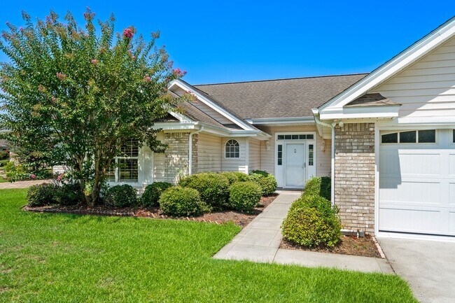Building Photo - Golf Course Living Just Minutes from North Myrtle Beach – Long-Term Rental in Aberdeen