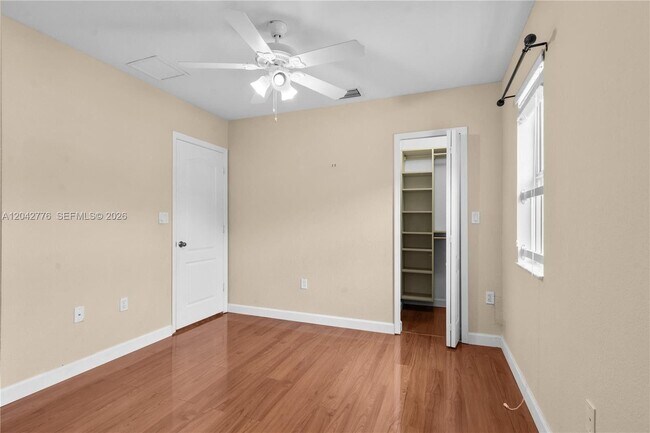 Building Photo - 12990 SW 30th Ct