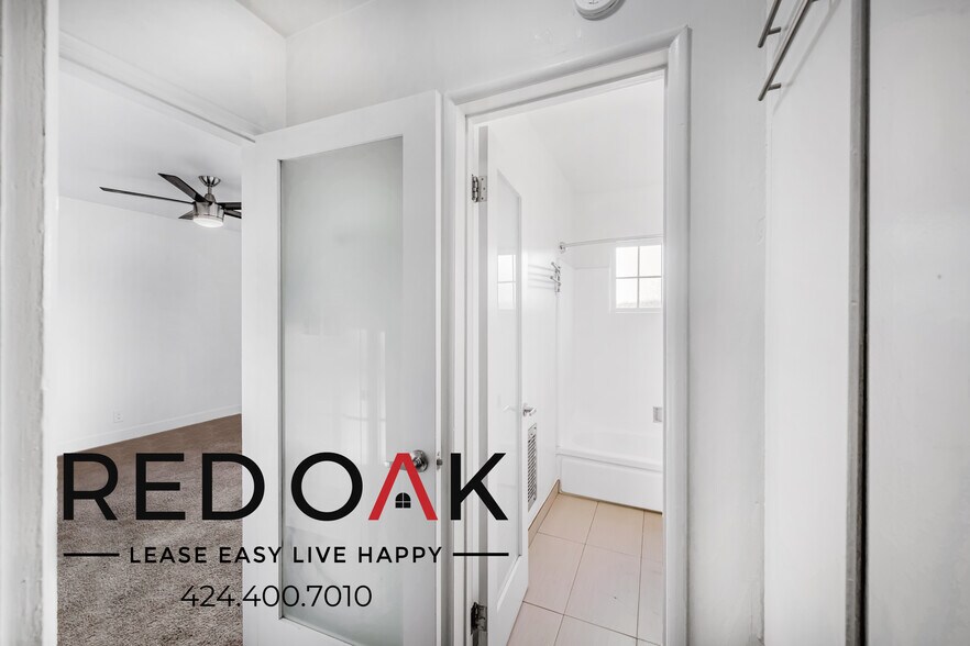 Building Photo - 735 Locust St