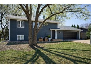 Building Photo - 4324 Rustic Pl