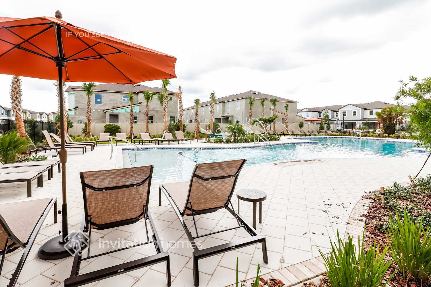 Building Photo - 2918 Coach Manors Way