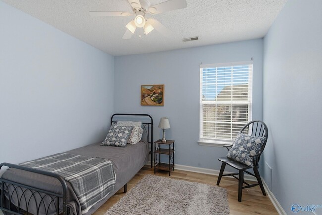 Building Photo - 236 River Oaks Dr