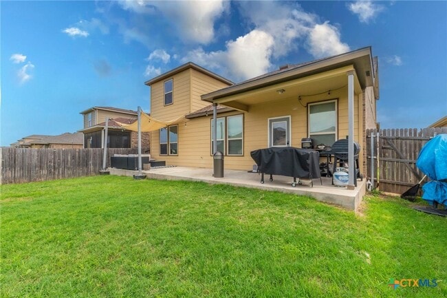 Building Photo - 8907 Misty Pine Dr