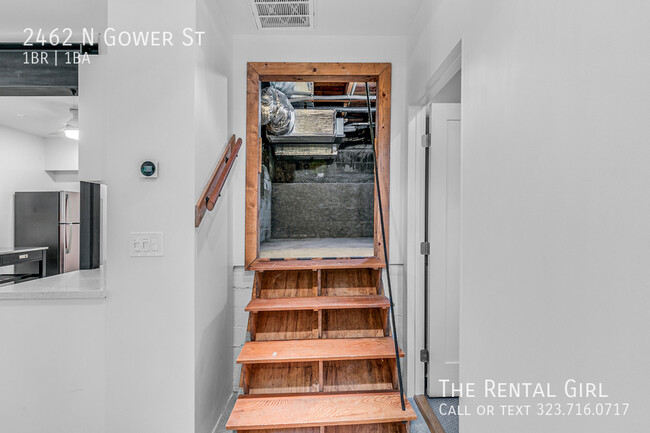 Building Photo - 2462 N Gower St