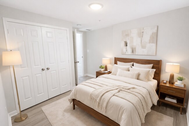 Building Photo - 2026 Move-In Special – $500 LEASE SIGNING BONUS!! Renovated 3-Bedroom Apartment in Prime SE DC Lo...