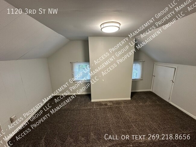 Building Photo - 1120 3rd St NW