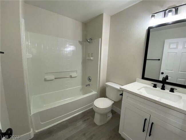 Building Photo - 3318 N Decatur Blvd