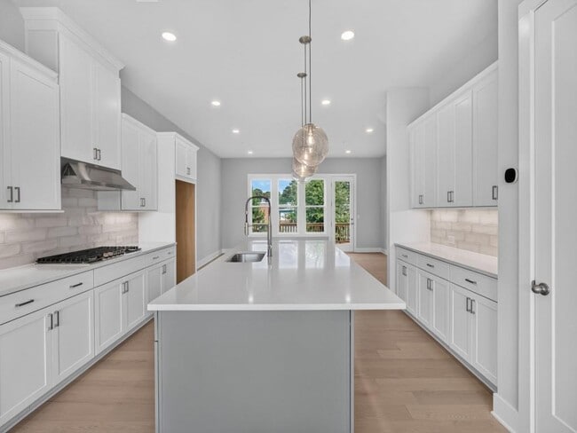 Building Photo - 1308 Koa Ct