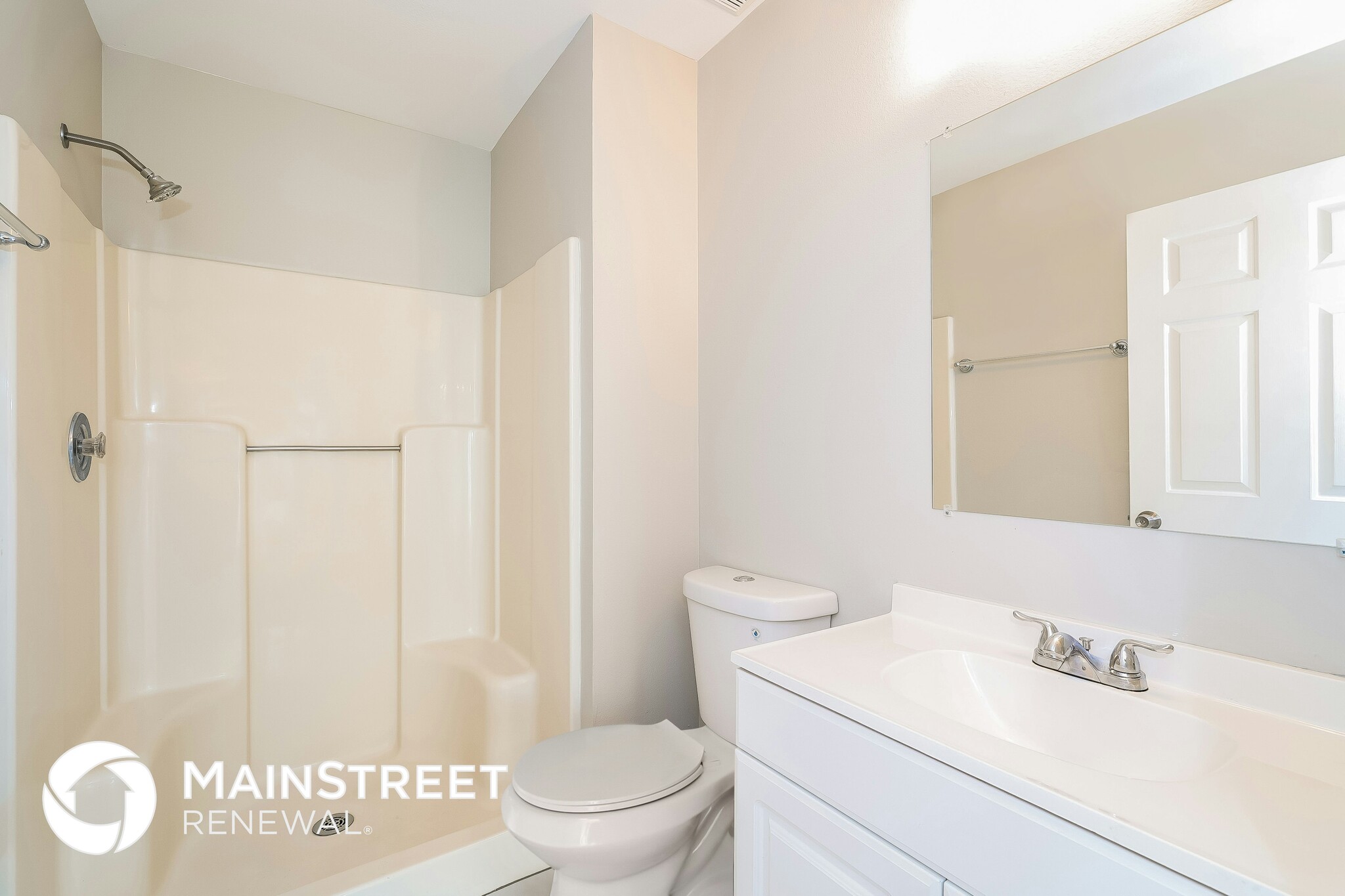 Building Photo - 657 Koala Ct