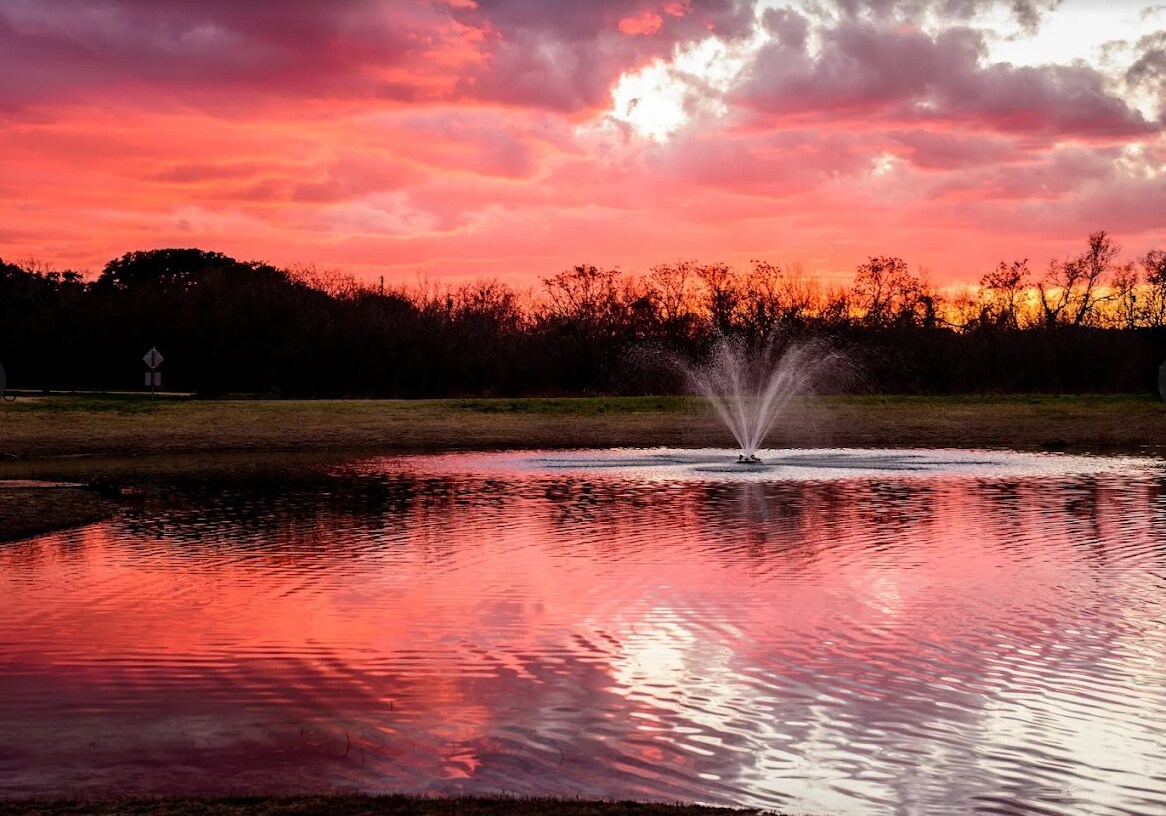 Stagecoach Park - 1 mi. from house - 584 Rockhurst St