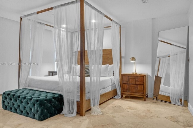 Building Photo - 5781 Biscayne Blvd