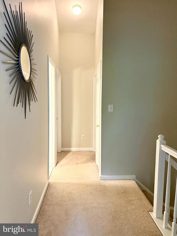 Building Photo - 1091 Smartts Ln NE