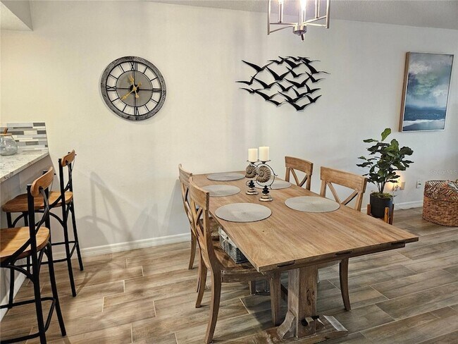 Building Photo - 435 Cerromar Ln