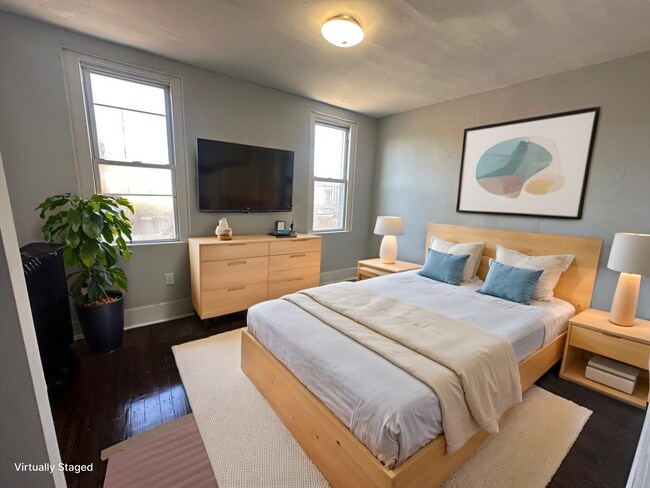 Building Photo - 4253 N 17th St