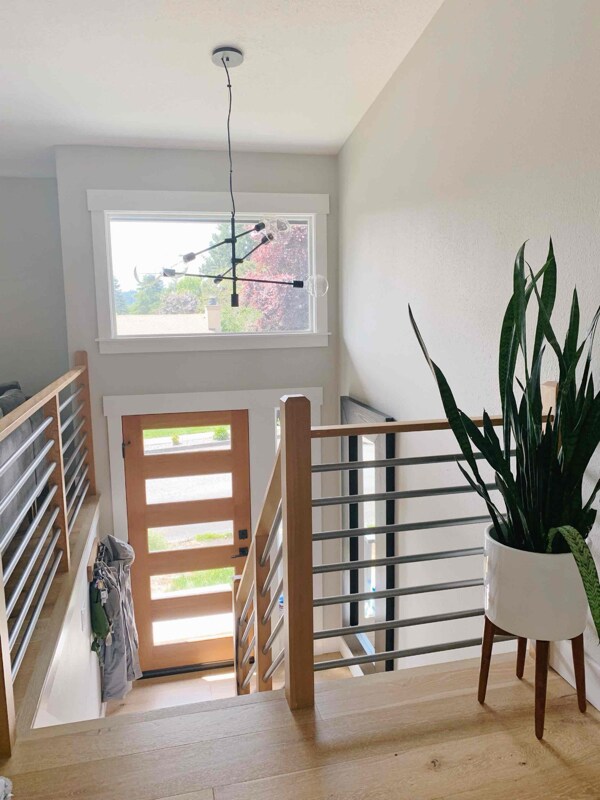 Building Photo - 104 NW Royal Ct