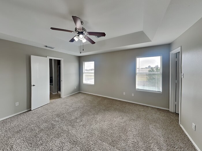 Building Photo - 3914 Ridge Canyon Rd