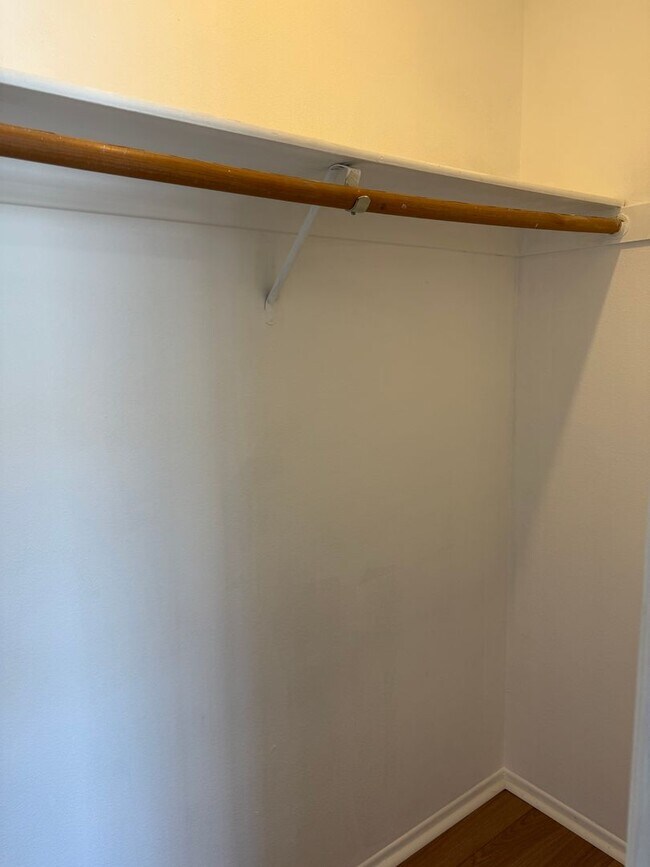 Building Photo - 3228 Honolulu Ave