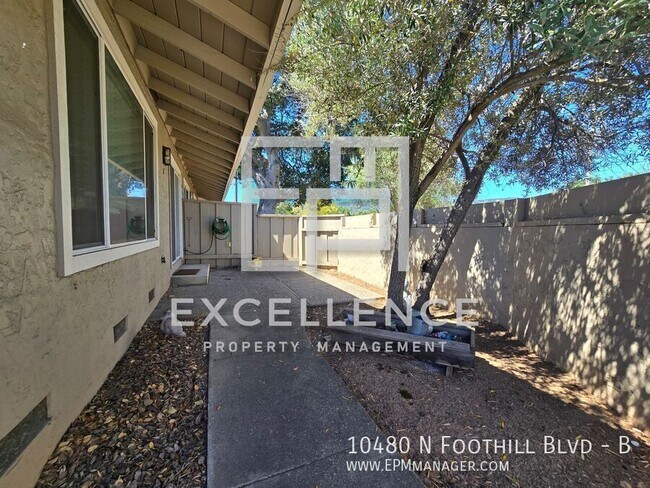 Building Photo - 10480 N Foothill Blvd