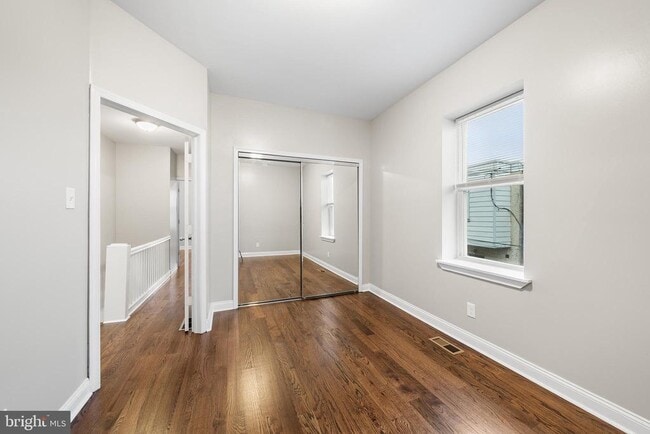 Building Photo - 1240 S 56th St