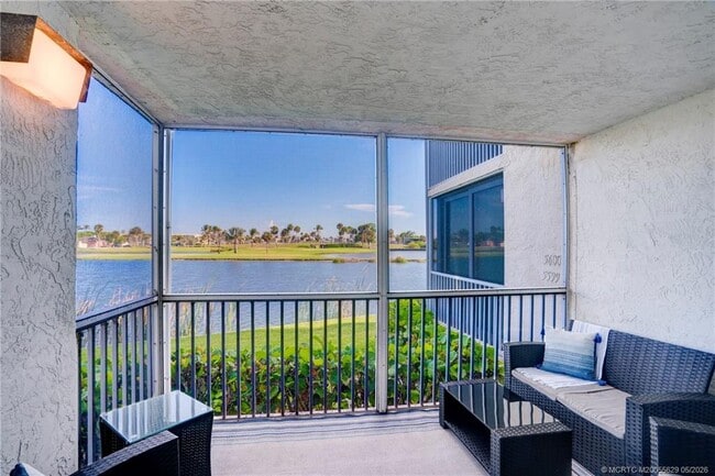 Building Photo - 5601 NE Gulfstream Way