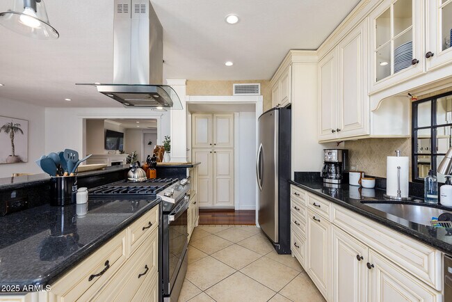 Building Photo - 3514 N 83rd St