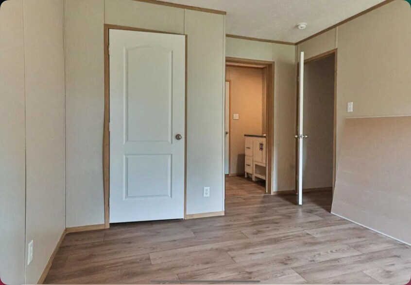 Building Photo - 3816 Colony Ct