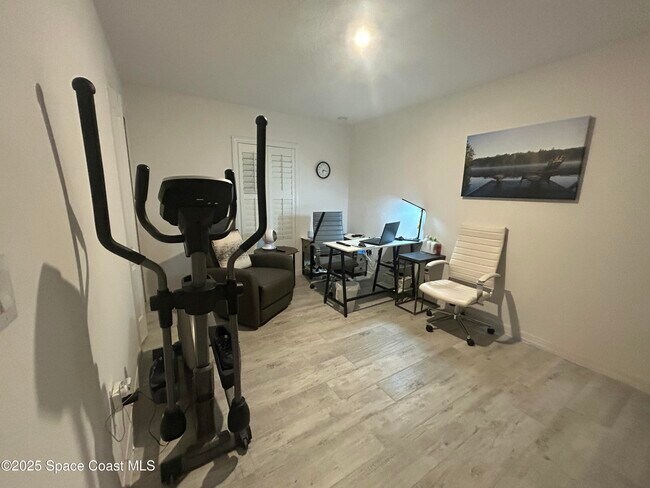 Building Photo - 1150 Nordic St NW