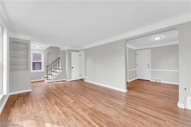 Building Photo - 16705 Glendale Ave